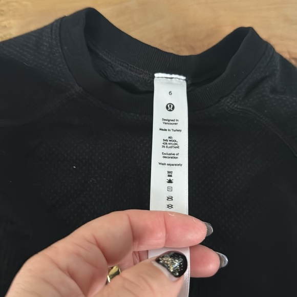 Lululemon thermals /wool set - Picture 2 of 6